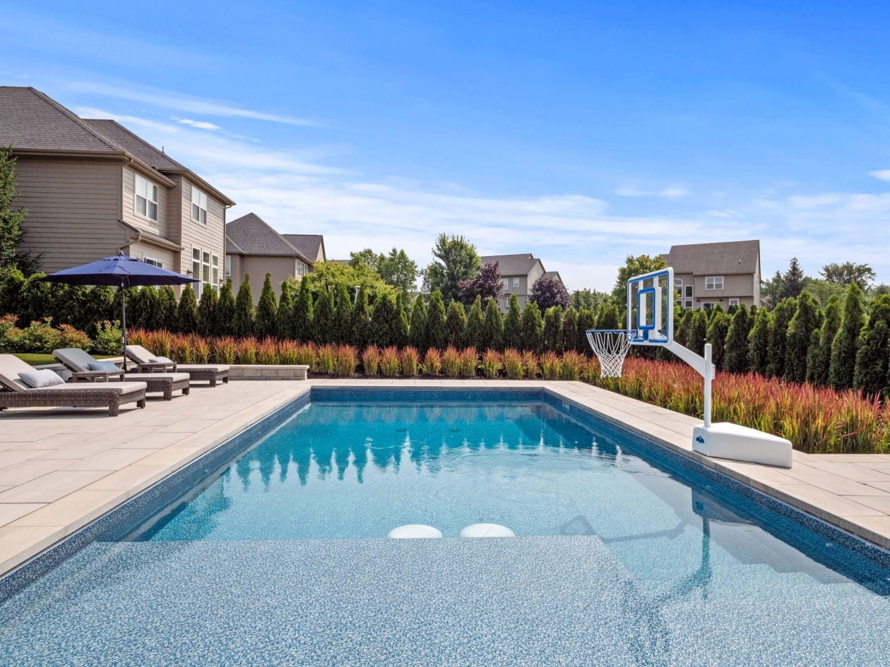 South Lyon Back Yard Pool & Patio | Great Oaks Landscape