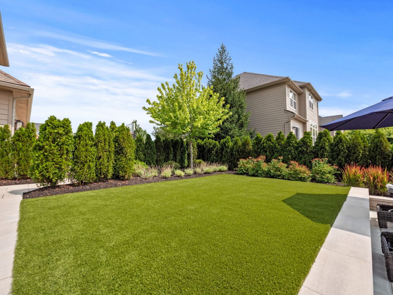 South Lyon Back Yard Pool & Patio | Great Oaks Landscape