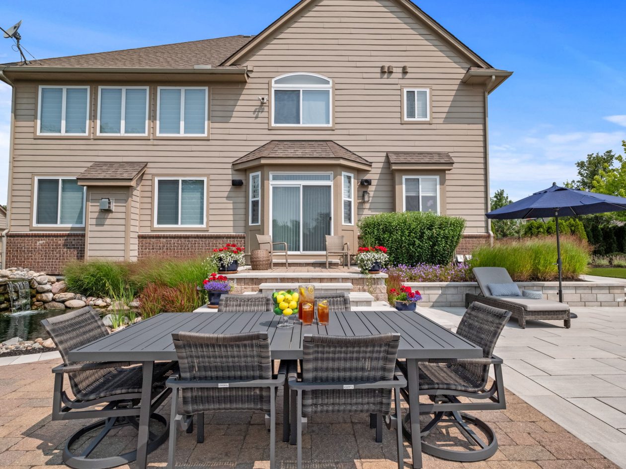 South Lyon Back Yard Pool & Patio | Great Oaks Landscape