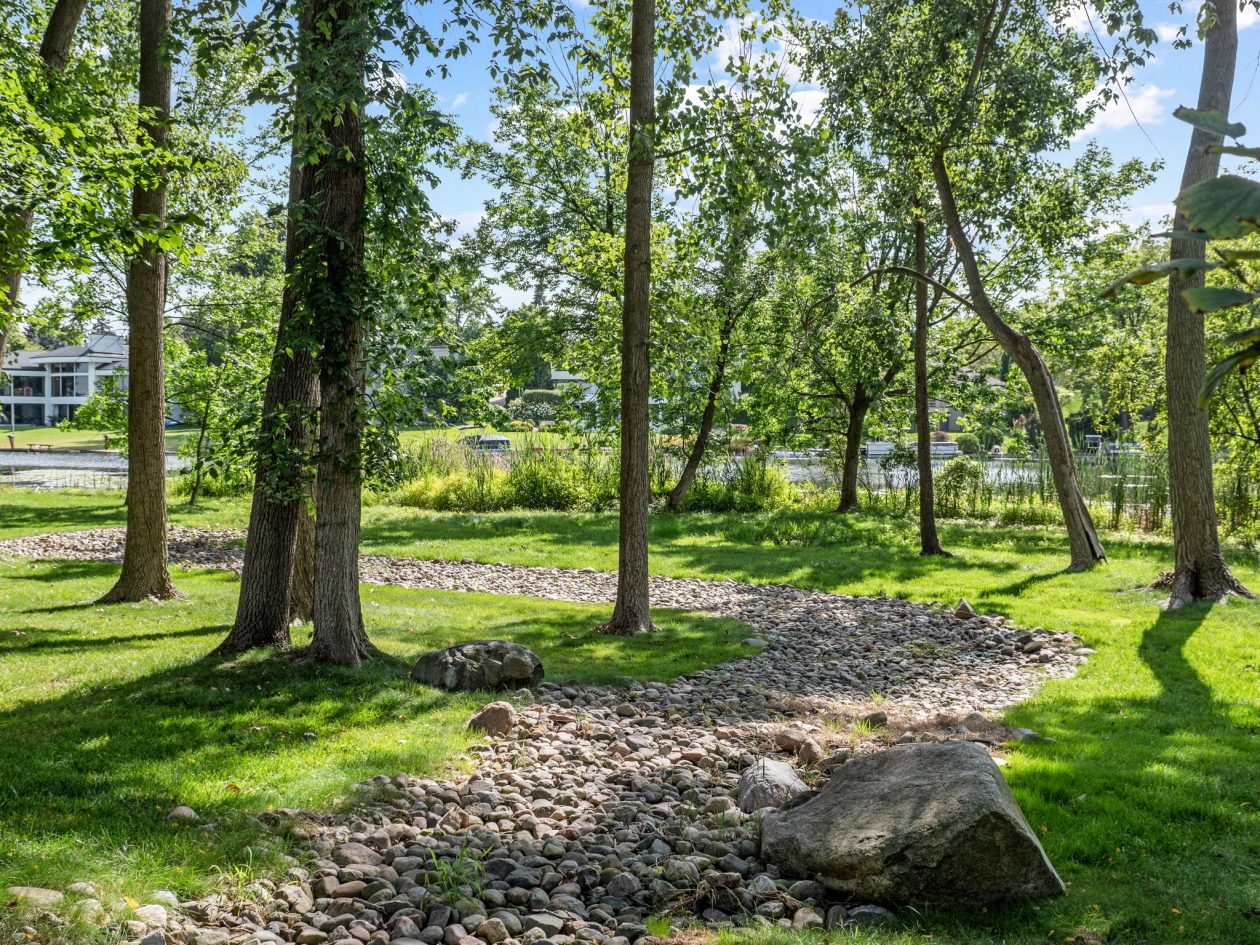 Orchard Lake Limestone Chateau | Great Oaks Landscape