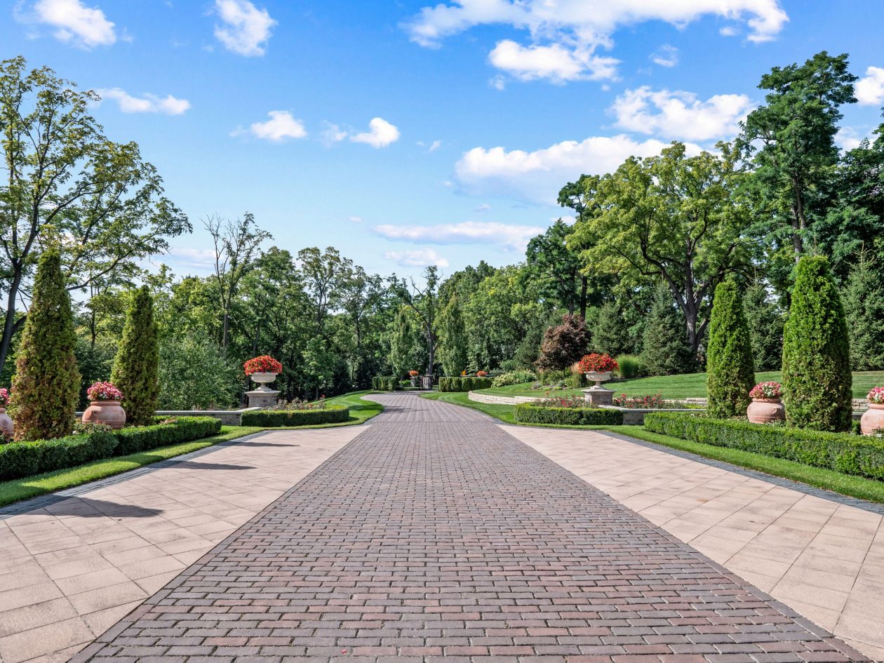 Orchard Lake Limestone Chateau | Great Oaks Landscape